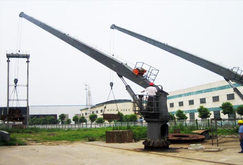 Hydraulic Telescopic Boom Slewing Marine Crane,Hydraulic